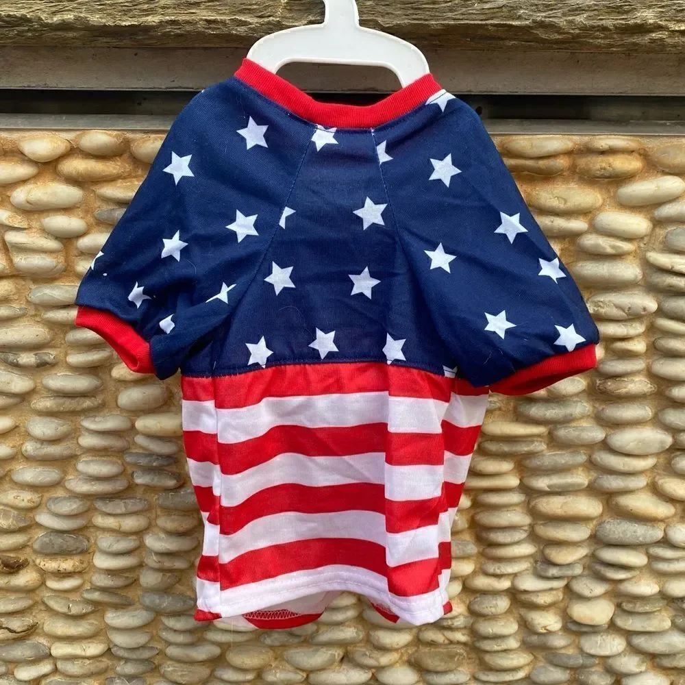 Top Paw All American Flag Patriotic T-shirt for Dogs. Size Small. NWT!